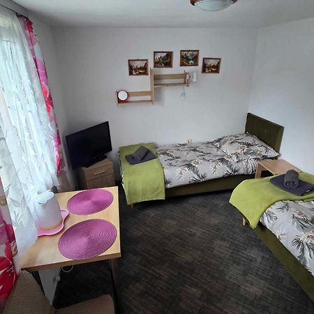 Akacja Pokoje Z Lazienkami Apartment Ustka Ngoại thất bức ảnh